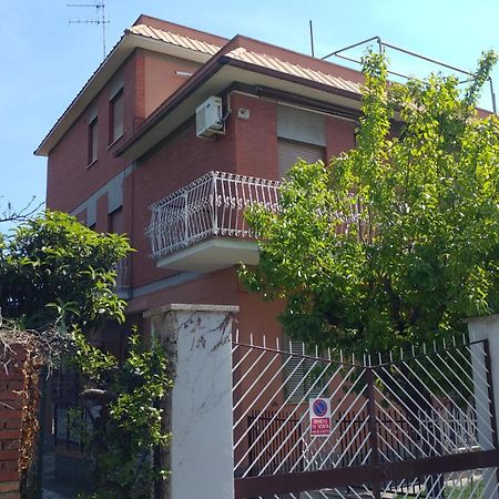 Vacanze Dai Re Hotel Roma Exterior foto
